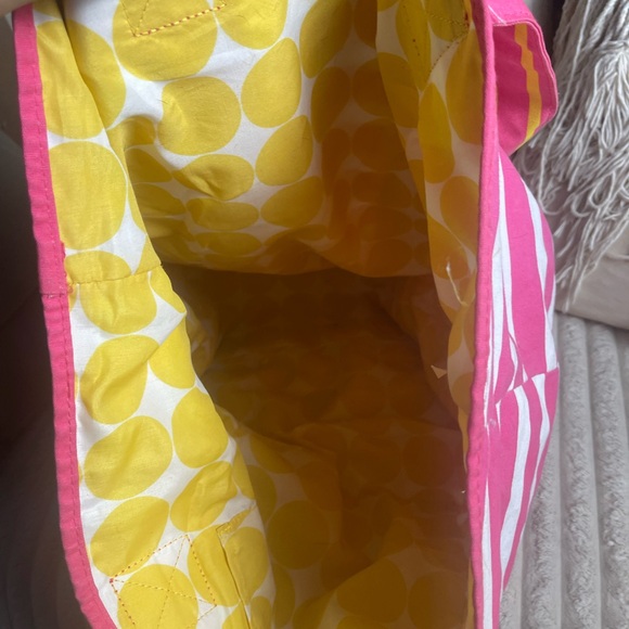 Bed Bath & Beyond Pink and White Tote with Yellow Accents - Picture 5 of 5